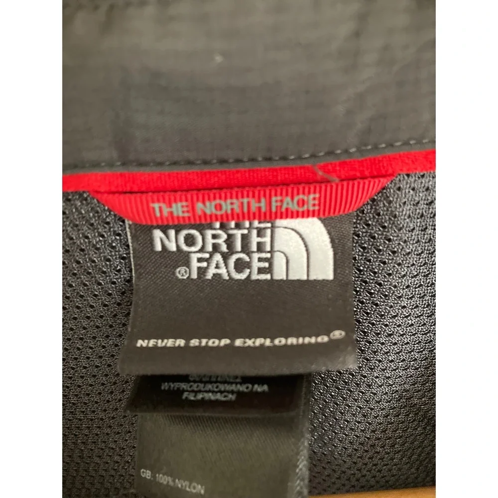 The North Face Mens Gray Nylon Hiking Shirt Long Sleeve Zip Pocket Small